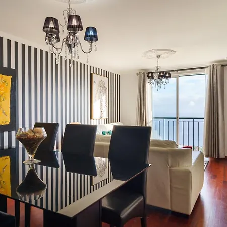 아파트 Guestready - Breathtaking Seaview In 카니코